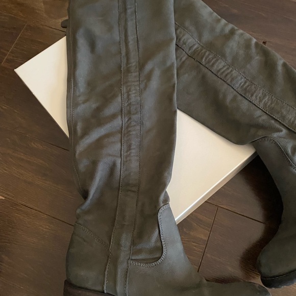 Grey Leather Designer Boots - Picture 2 of 14